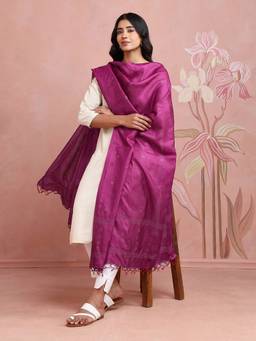 Fabindia - Magenta Silk Blend Woven Buti Dupatta