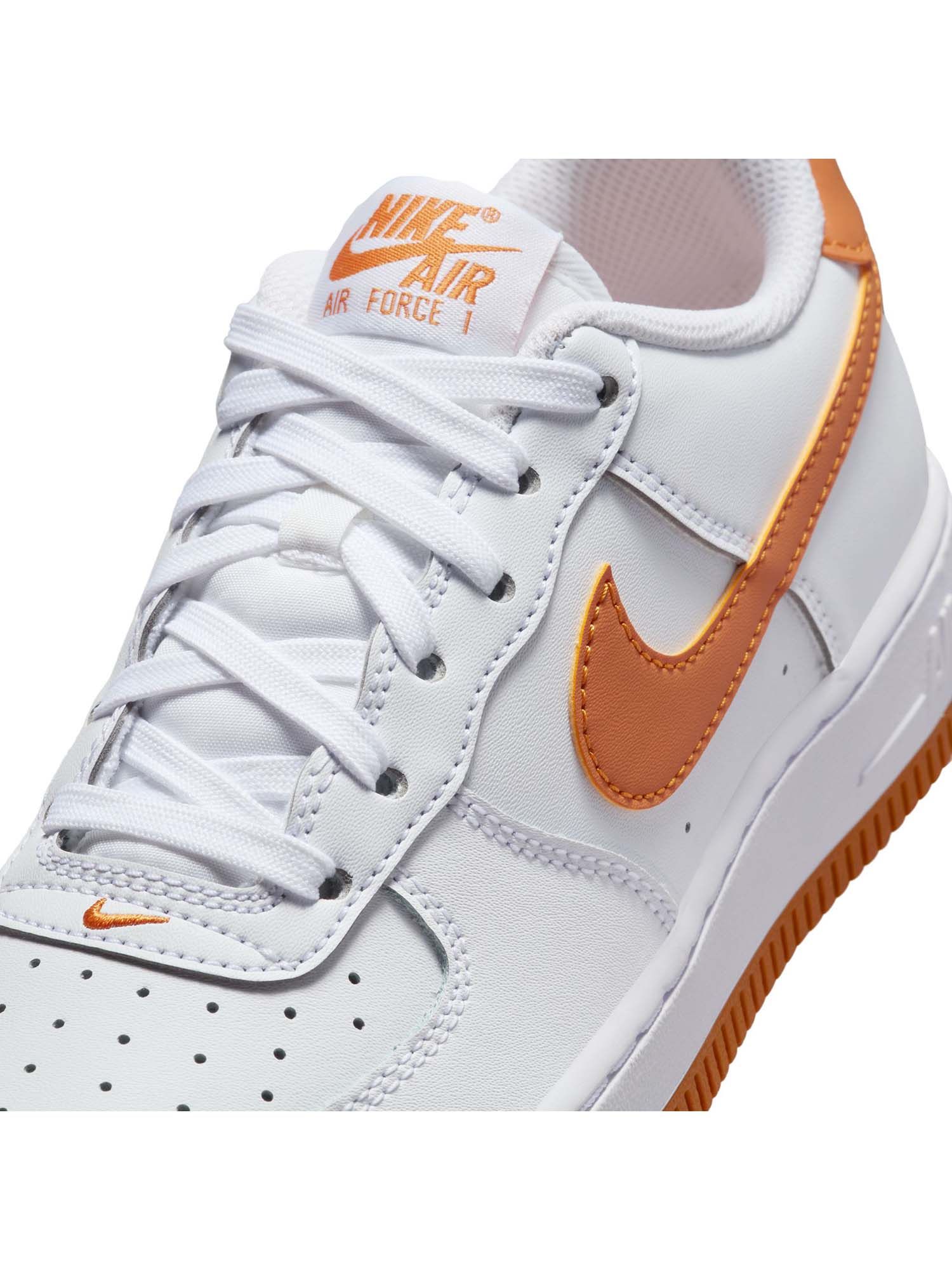 pink nike shoes finish line