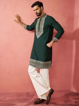 Vastramay - Green Chanderi Regular Full Sleeves Kurta With Pant