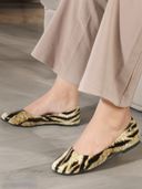 Beige color option