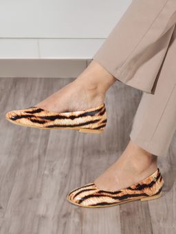 ELLE - Womens Fashionable Tan Black Printed Ballerinas