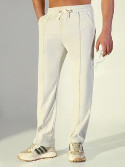 SHOWOFF - Men Cream Solid Straight Fit Trouser