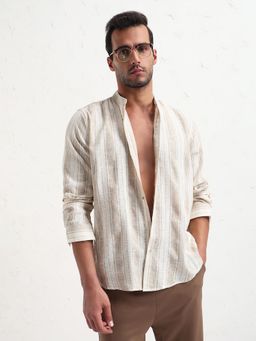 SHOWOFF - Men Cream Mandarin Collar Striped Slim Fit Shirt