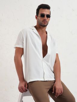 SHOWOFFFF - Men White Cuban Collar Solid Relaxed Fit Shirt
