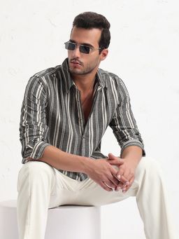 SHOWOFF - Men Grey Striped Slim Fit Shirt