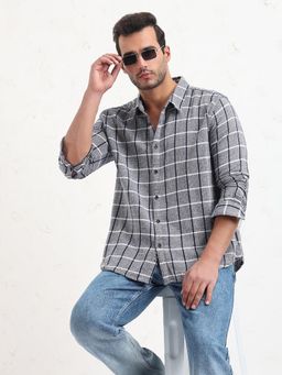 SHOWOFFFF - Men Blue Checked Slim Fit Shirt