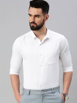 SHOWOFF - Men White Solid Slim Fit Shirt