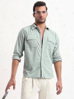 SHOWOFF - Men Green Solid Slim Fit Shirt