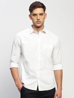 SHOWOFFFF - Men White Solid Slim Fit Shirt