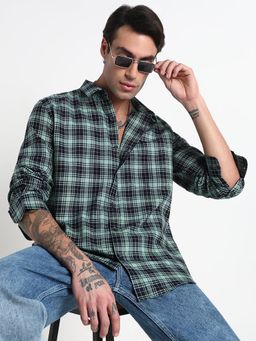 SHOWOFF - Men Green Cotton Checks Shirt
