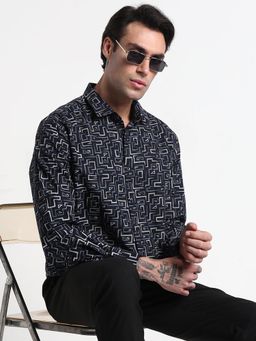 SHOWOFF - Men Navy Blue Cotton Geometric Shirt