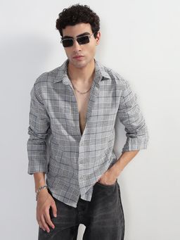 SHOWOFF - Men Grey Cotton Collar Neck Casual Shirt