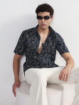 SHOWOFF - Men Navy Blue Cotton Collar Neck Casual Shirt