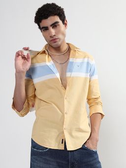 SHOWOFF - Men Yellow Cotton Collar Neck Casual Shirt