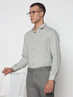 SHOWOFF - Men Grey Cotton Collar Neck Formal Shirt