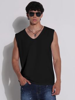 SHOWOFFFF - Men Black Edition V-Neck T-Shirt