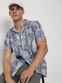 SHOWOFF - Men Blue Printed Shirt