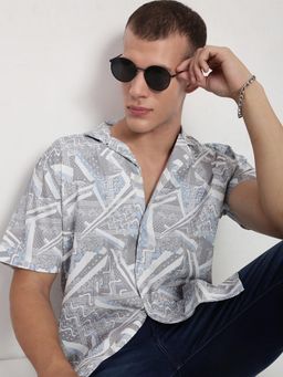 SHOWOFF - Men Grey Abstract Shirt