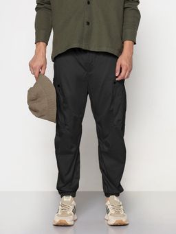 SHOWOFF - Edition Men's Black Relaxed Fit Cargos with Belt (Set of 2)