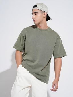 SHOWOFF - Men Olive Short Sleeves Round Neck Oversized T-shirt