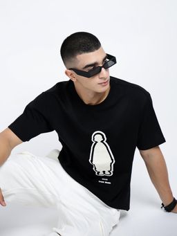 SHOWOFF - Men Graphic Print Black Short Sleeves Round Neck Relaxed Fit T-shirt