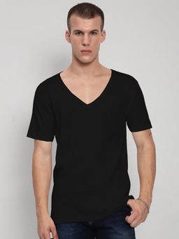 SHOWOFF - Men Black Short Sleeves V-Neck Regular Fit T-shirt