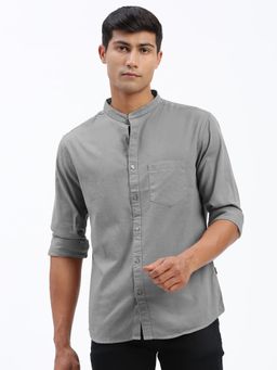 SHOWOFF - Men Grey Linen Slim Fit Solid Shirt