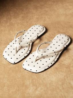 Theater - Annistons Cream Polka Flats for Women