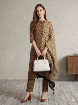 MAAND - Brown Printed Three Fourth Sleeves Kurta Pant & Dupatta