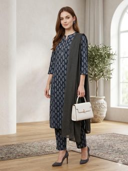 MAAND - Blue Printed Three Fourth Sleeves Kurta Pant & Dupatta