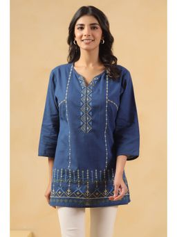 SAVI - Blue Embroidered Three Fourth Sleeves Tunic