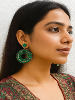 JEWELZ - Handmade Green Beaded Oval Drop Earrings