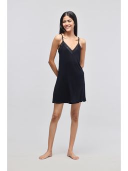 NeceSera - Delicate Black Lace Short Dress