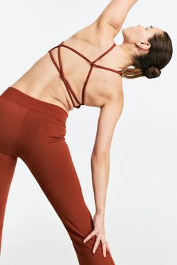 H&M - Women Orange Light Support Sports Bra With SoftMove
