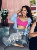 Pink color option, Currently selected