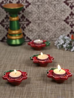 AAPNO RAJASTHAN - Red & Green Terracotta Floral Design Diyas for Diwali (Pack of 4)