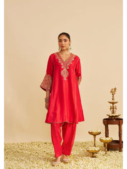 Sheetal Batra - Women Red Kurta with Salwar