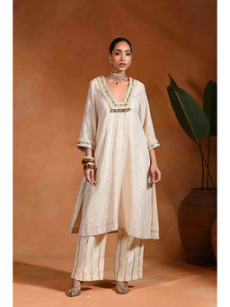Rishi & Vibhuti - Ivory Chaandni Zari Striped Kurta and Pant