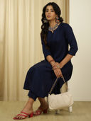 Navy Blue color option, Currently selected