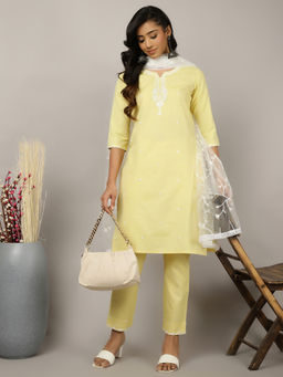 Jaipur Kurti - Yellow Embroidered Kurta with Pant and Dupatta (Set of 3)