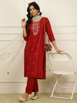 Jaipur Kurti - Red Embroidered Kurta with Pant and Dupatta (Set of 3)