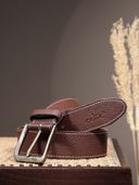 Brown color option