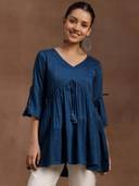 Navy Blue color option, Currently selected