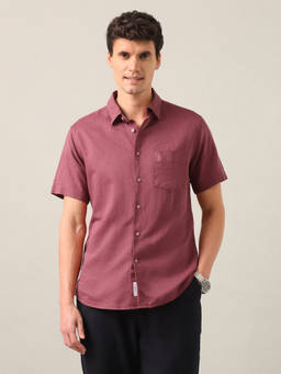 U.S. POLO ASSN. - Maroon Solid Tailored Fit Shirt