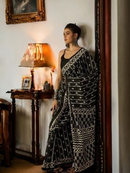Stylum - Women'S Black Traditional Dabu Print Bhagalpuri Silk Saree with Unstitched Blouse