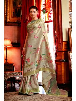 Stylum - Women'S Beige Traditional Floral Printed Manipuri Silk Saree with Unstitched Blouse