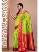 Green color option, Sold out, Currently selected