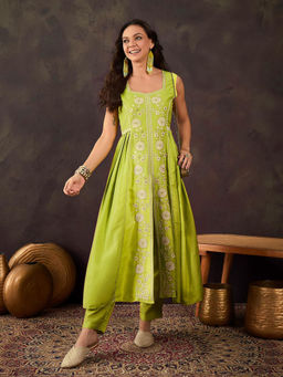 KVS FAB - Green Bitaliyan Zari Embroidered Schiffli Lace Front Slit Kurta with Pant (Set of 2)