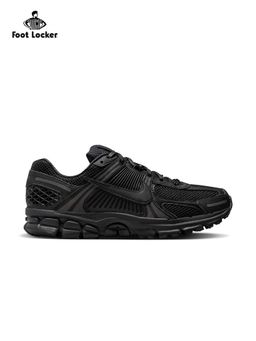 Nike - Men Zoom Vomero 5 Sneakers