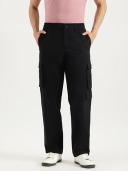 United Colors of Benetton - Men Black Solid Straight Fit Cargo
